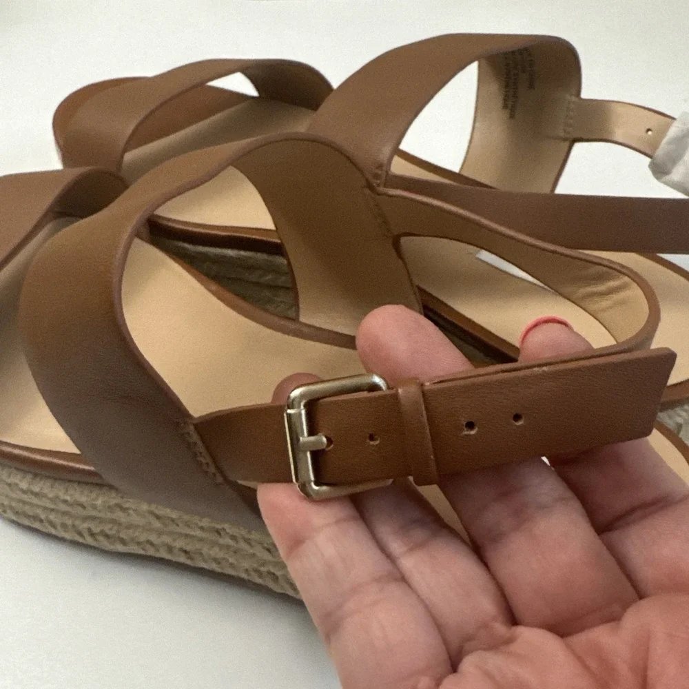 Women's 10.5 M Saks Fifth Avenue Fran Brown Leather Espadrille Sandals Slingback